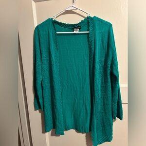 Green sweater medium GUC